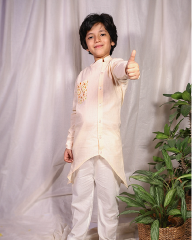 Kurta with Printed Pocket